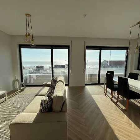 Custódio Ocean View