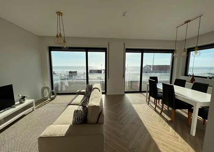 Custódio Ocean View